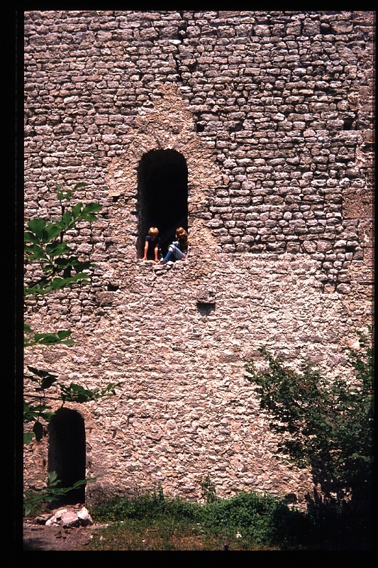 11.Khunburg jun 1976 Marion,Peter.JPG